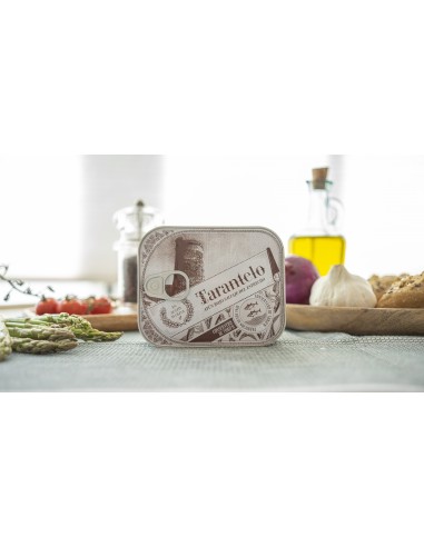Tarantello di tonno rosso selvaggio dello Stretto di Gibilterra all´olio d´oliva