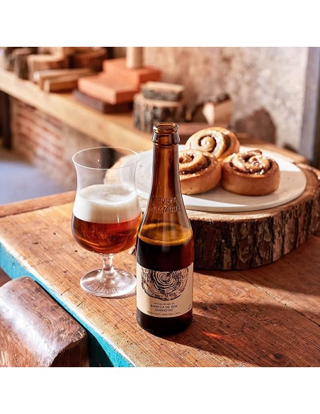Birra Alhambra affinata in botte di rum granadino